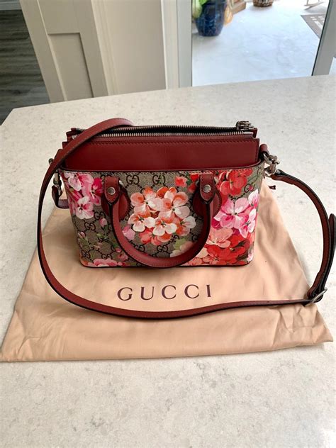 ceinture gucci double g femme|gucci bloom crossbody bag.